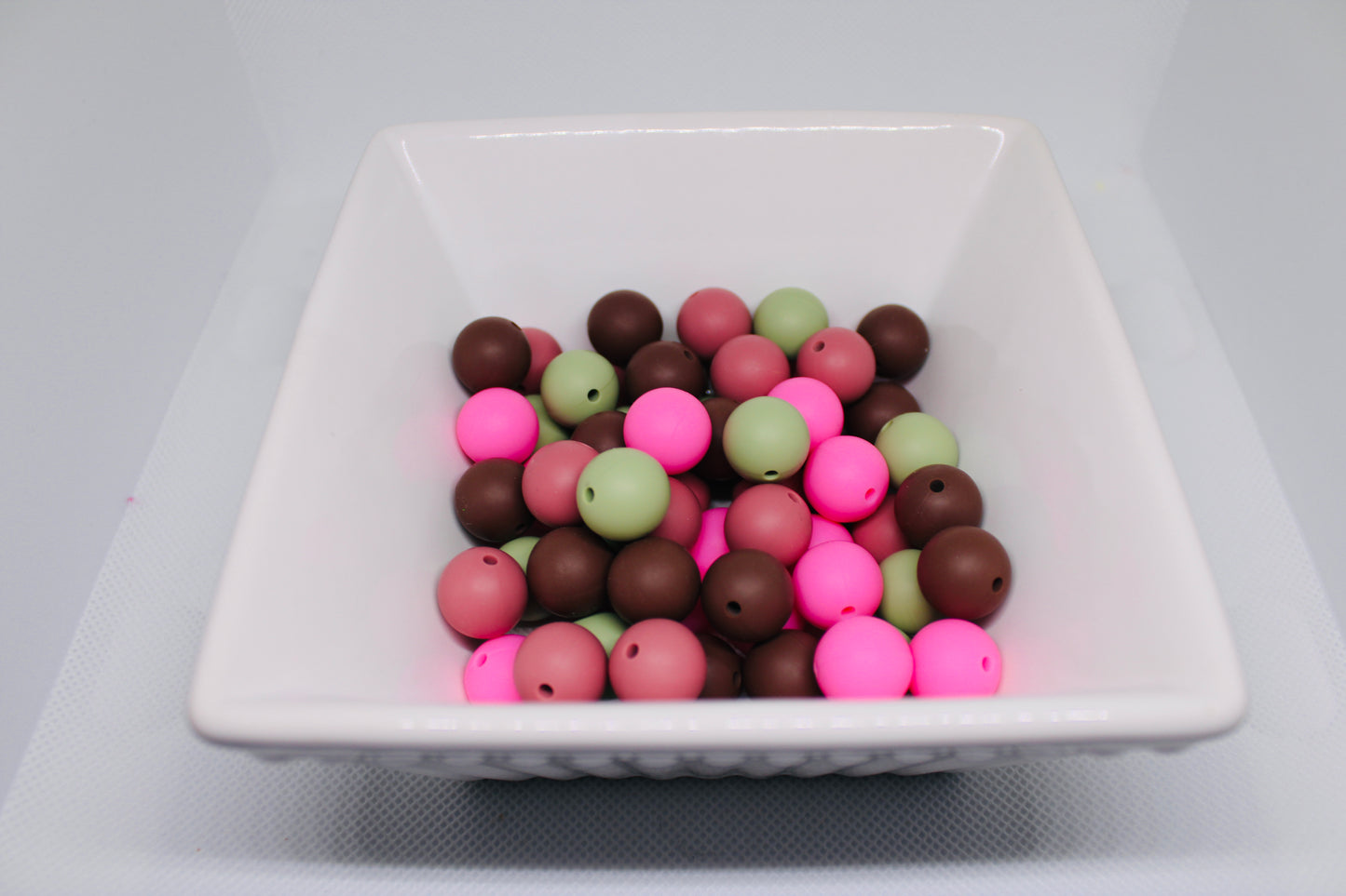 Coffee Shop Bead Mix 60 Count Pack 15mm Silicone Multicolor Beads Pink Dark Pink Matcha Green Coffee Brown Crafting Pen Beading