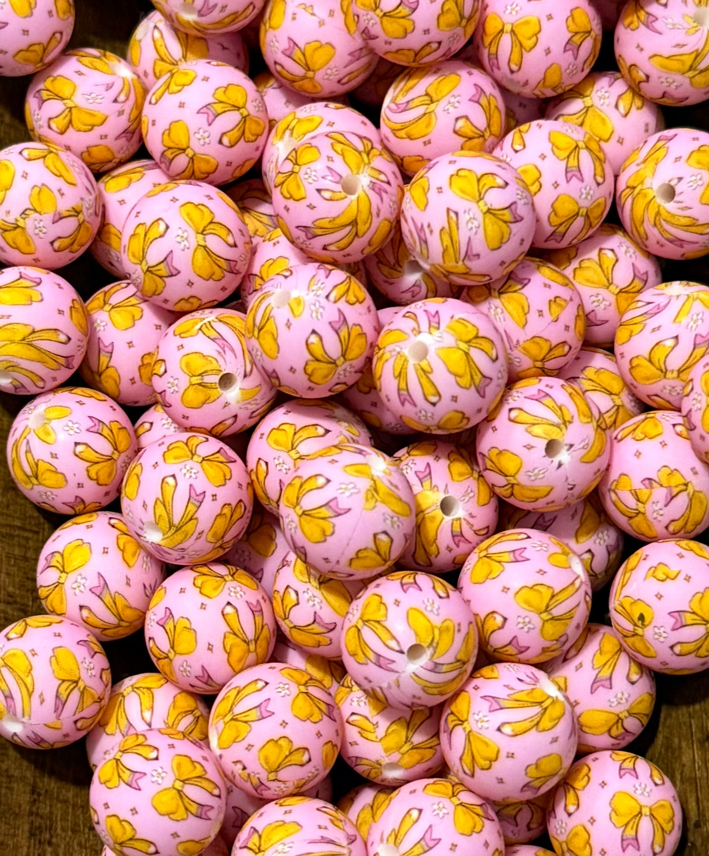 Pencil Bow 15mm Printed Round Silicone Bead