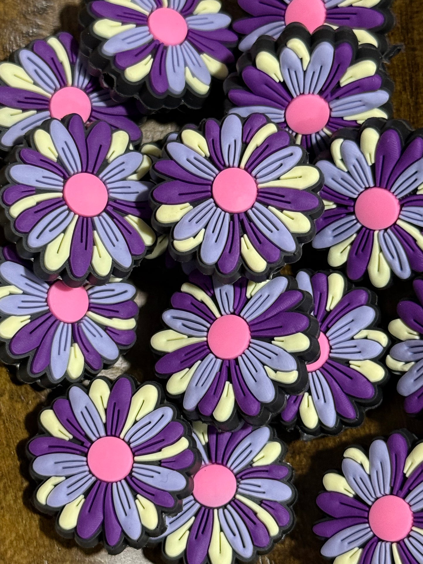 Purple Dreams Daisy Silicone Focal Bead