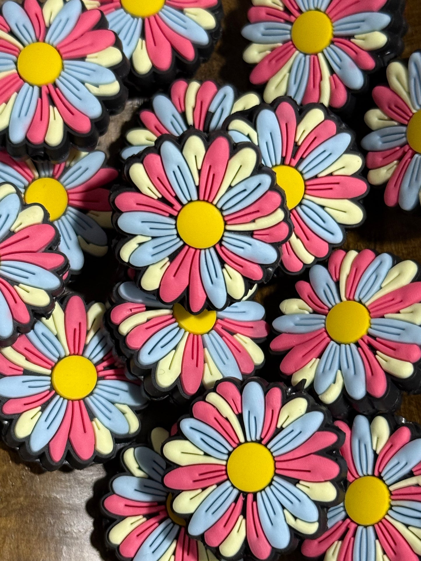 Pastel Blue Coral Spring Daisy Silicone Focal Bead