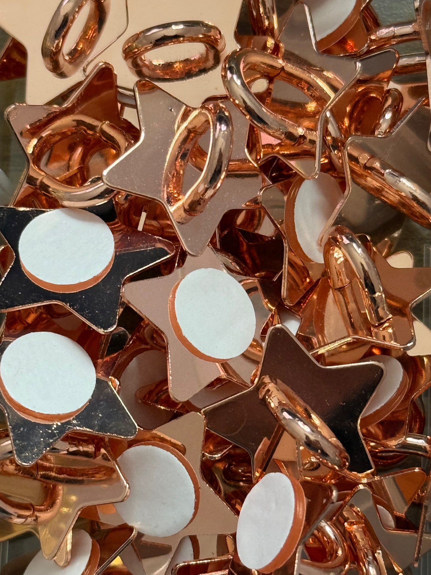 Star-Shaped Metal Adhesive Phone & Tablet Hook – Non-Rotating Grip Holder | Silver, Chrome, Gold & Rose Gold