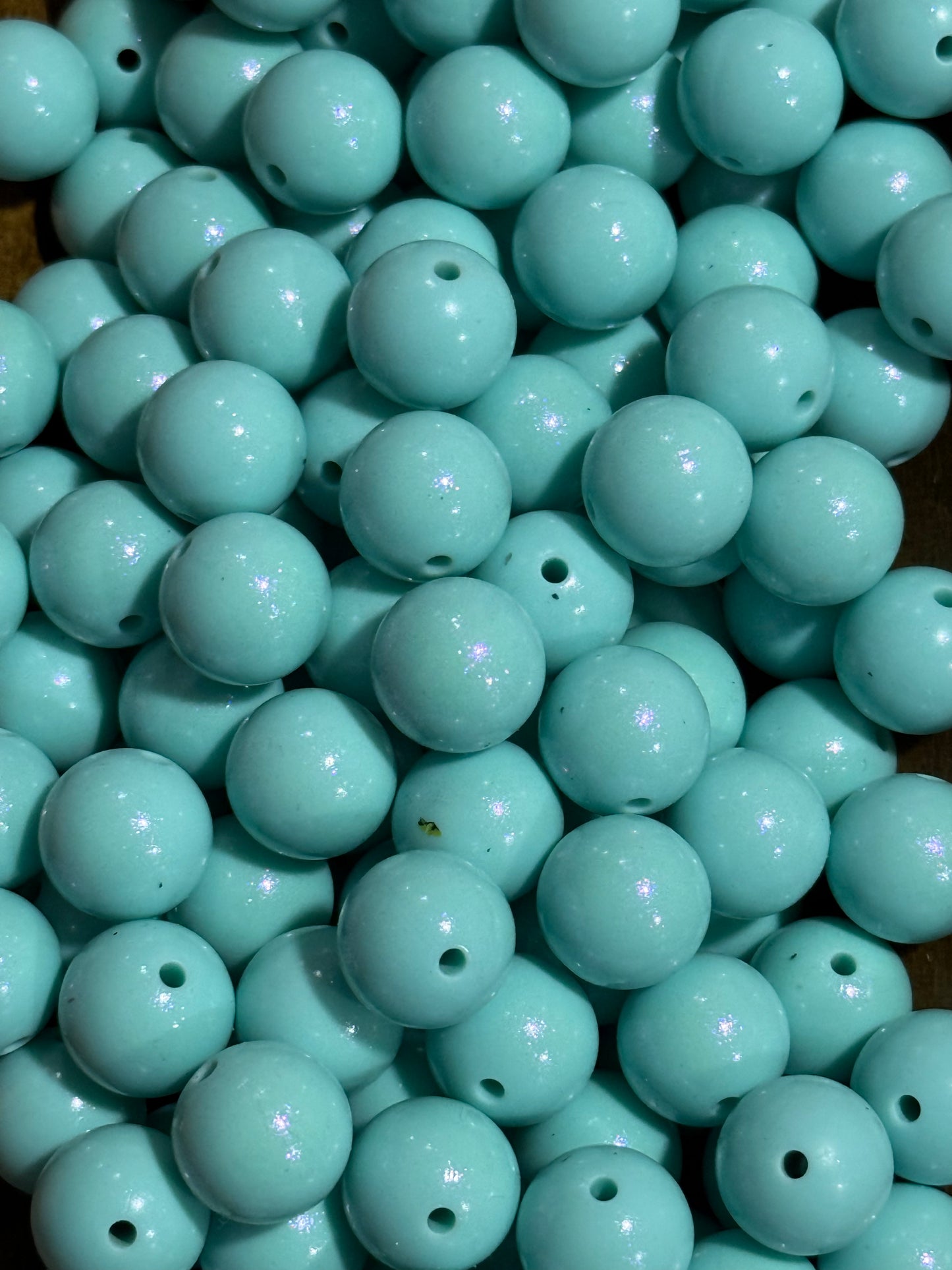 15mm Caribbean Opal Silicone Beads – Mint Shimmer Food Grade Round Beads for Wristlets & Keychains