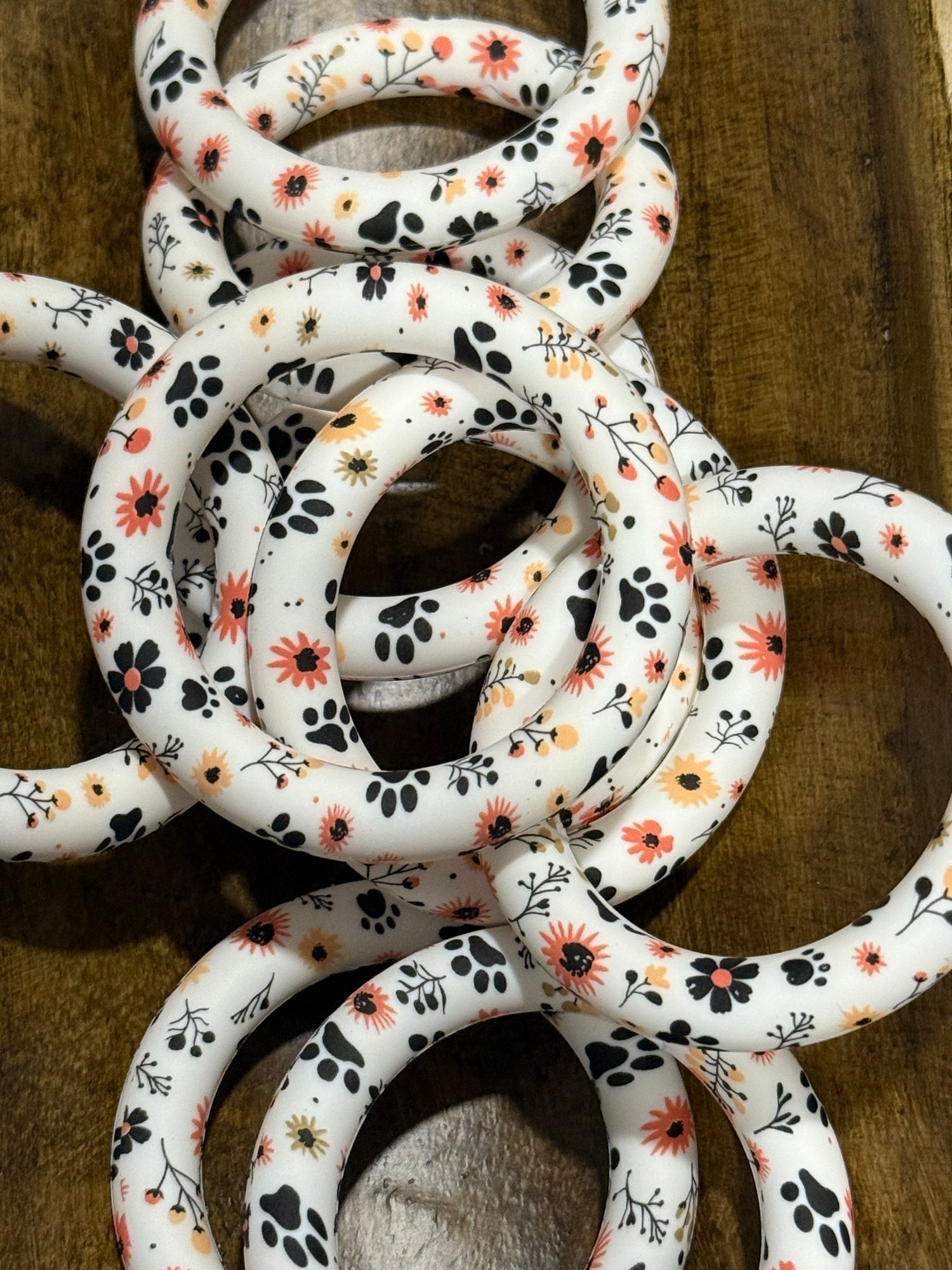 65mm Silicone Ring Bead Collection – Printed & Solid Focal Rings for Wristlets, Keychains & DIY Crafts