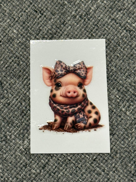 Leopard Bow Pig 2x2 UV DTF Decal – Cute Farmhouse Cup Sticker