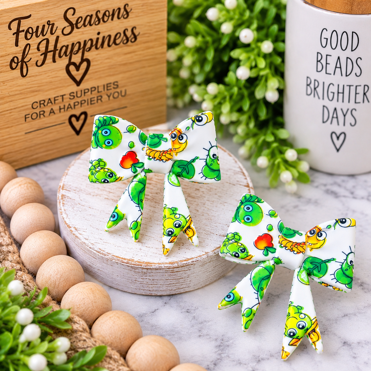 Garden Critters Large Printed Silicone Bow Focal Bead