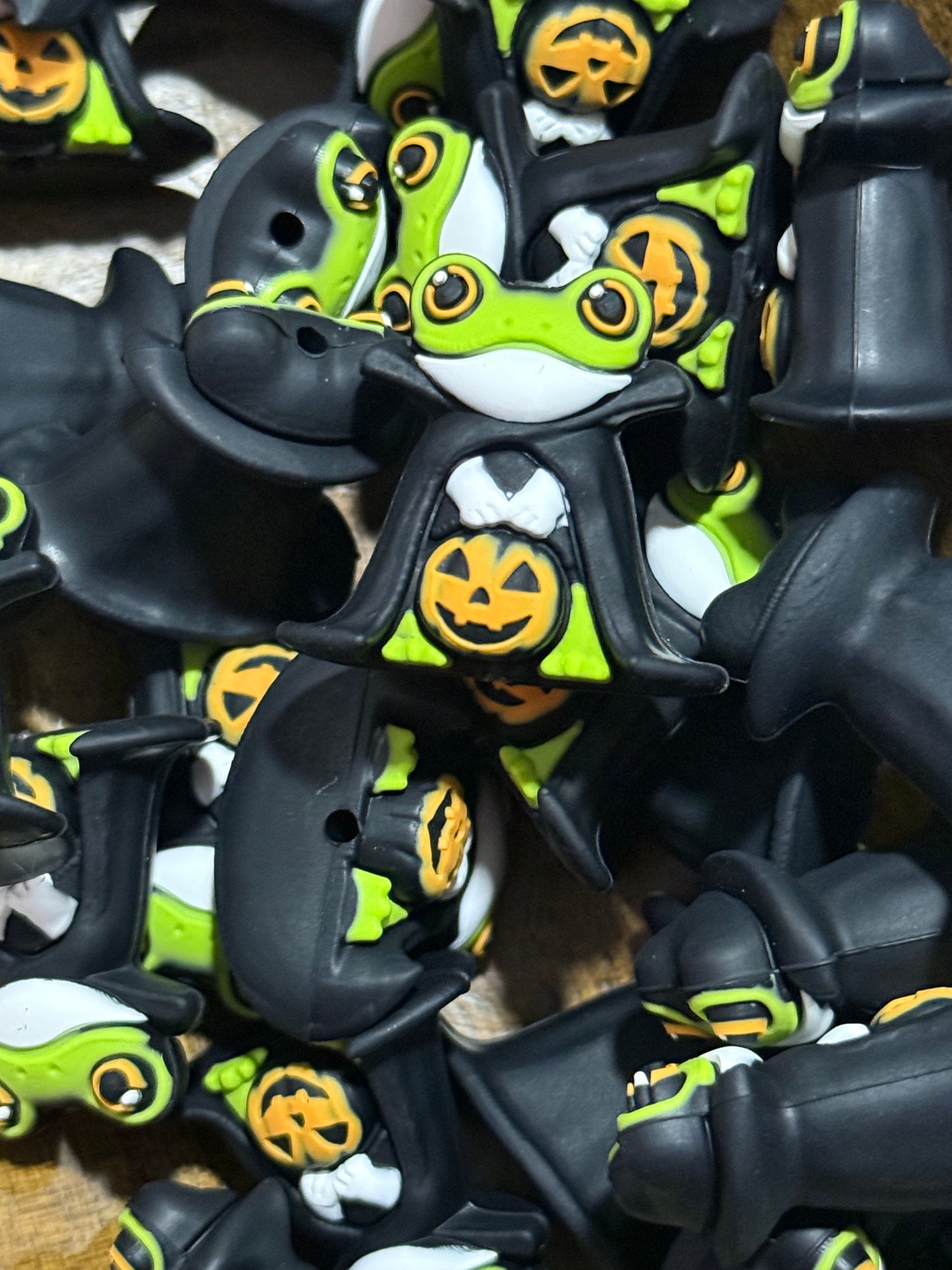 3D Frog Dracula Halloween Silicone Focal Bead