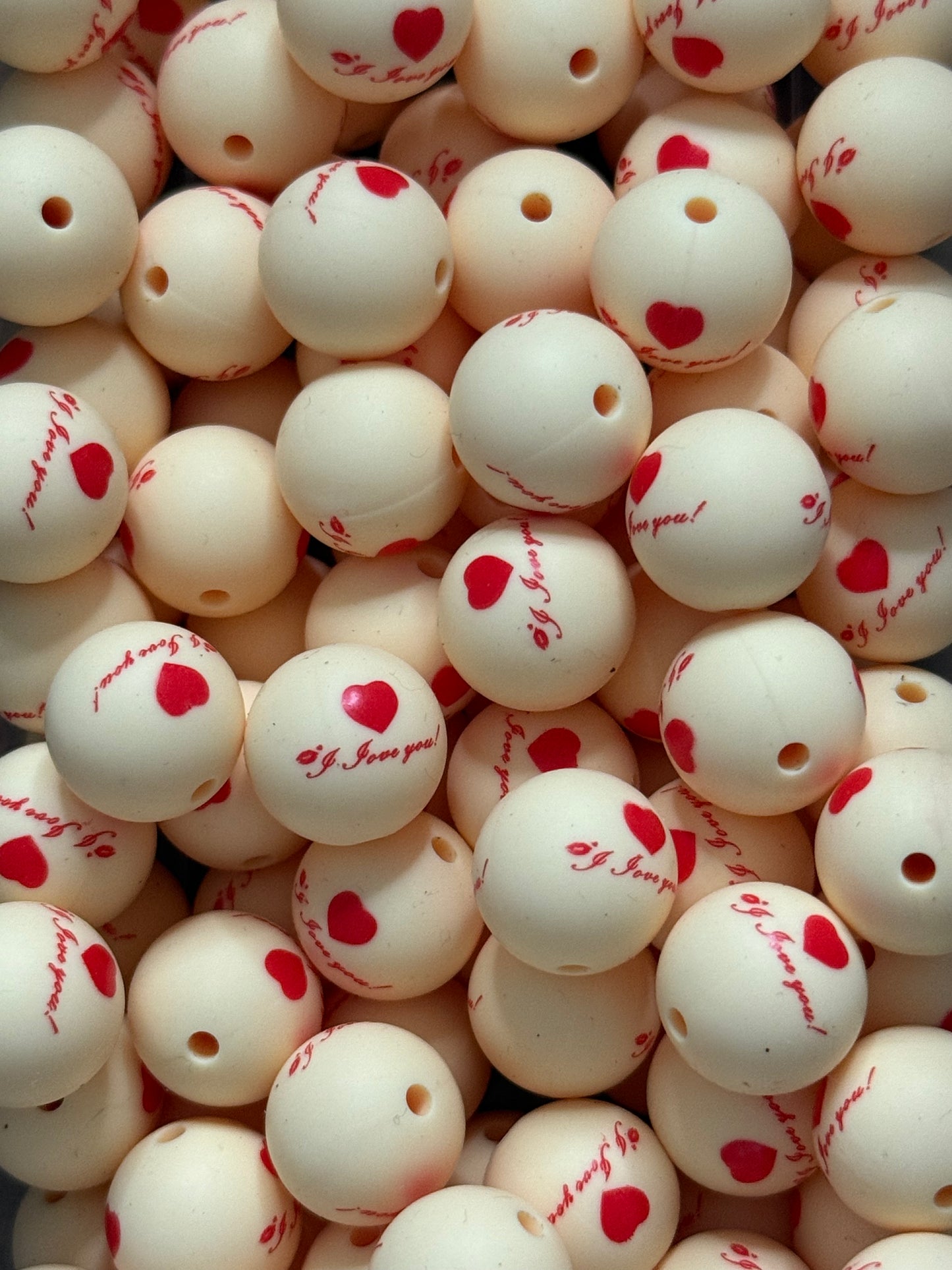 “I Love You” 15mm Silicone Beads – Cream & Red Heart Valentine Beads for Keychains, Jewelry & DIY Gifts