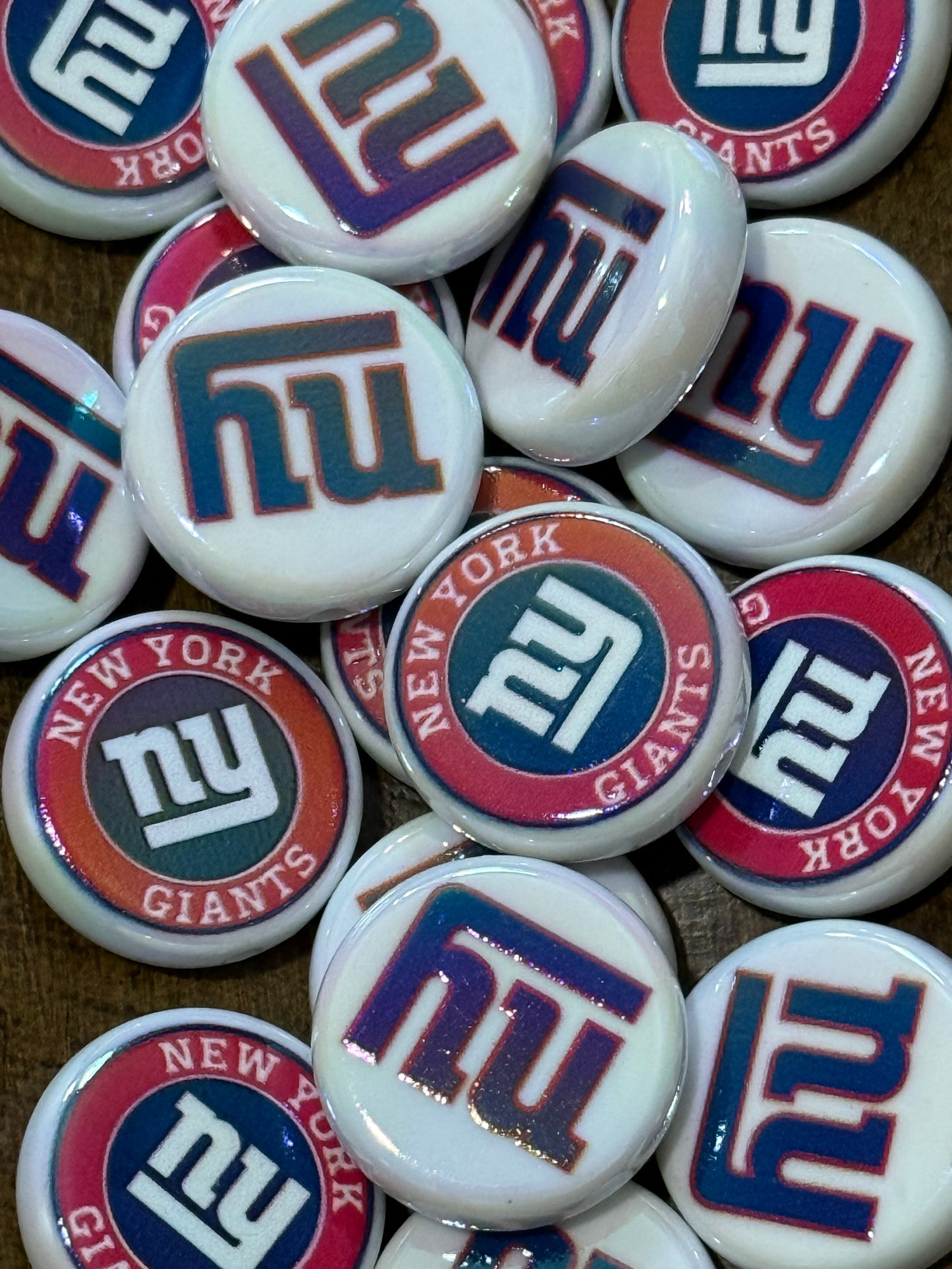 Sports Team Flat Acrylic Disc Beads – 20mm Game Day Beads for Bracelets, Keychains & DIY Crafts