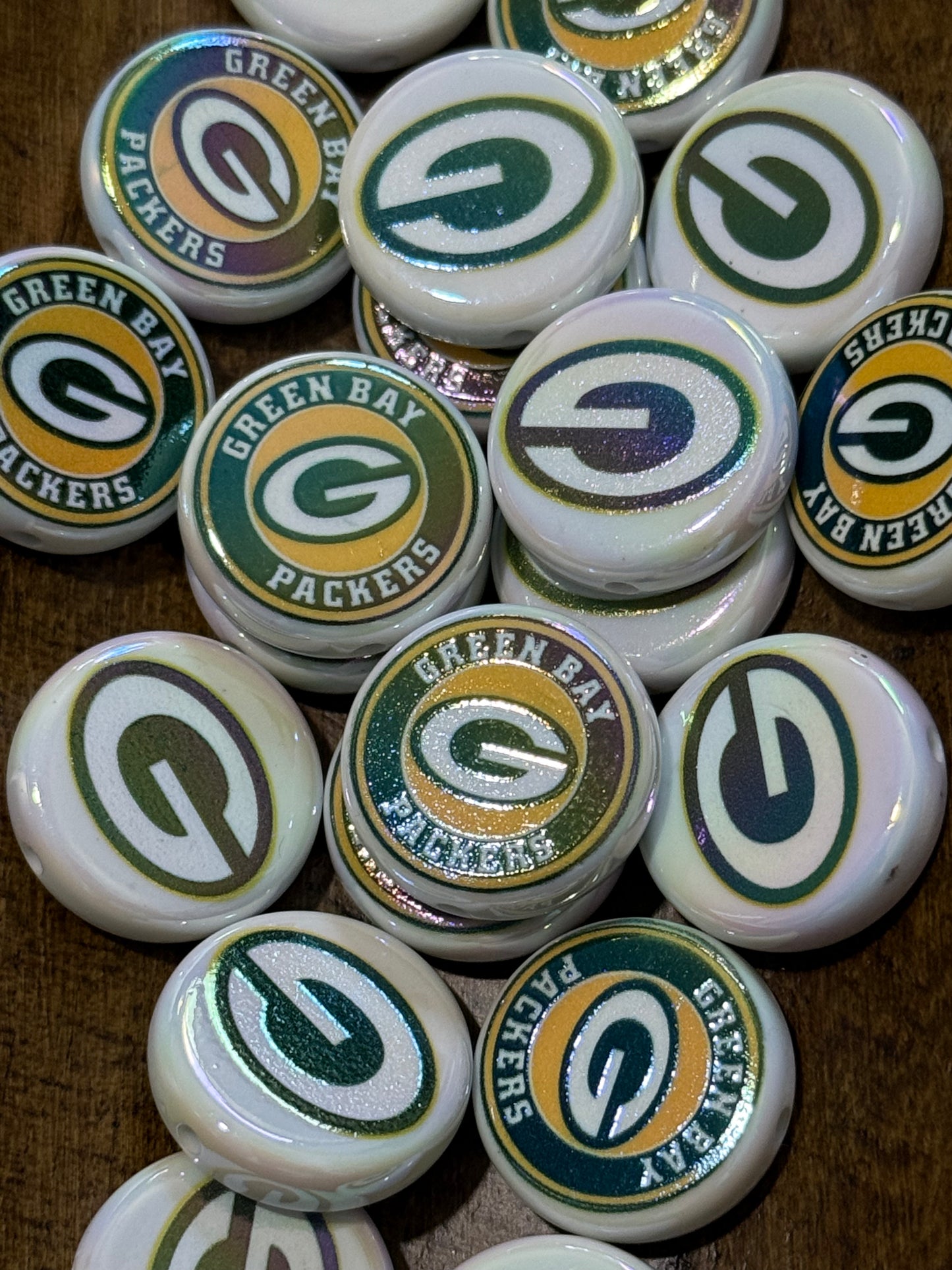 Sports Team Flat Acrylic Disc Beads – 20mm Game Day Beads for Bracelets, Keychains & DIY Crafts