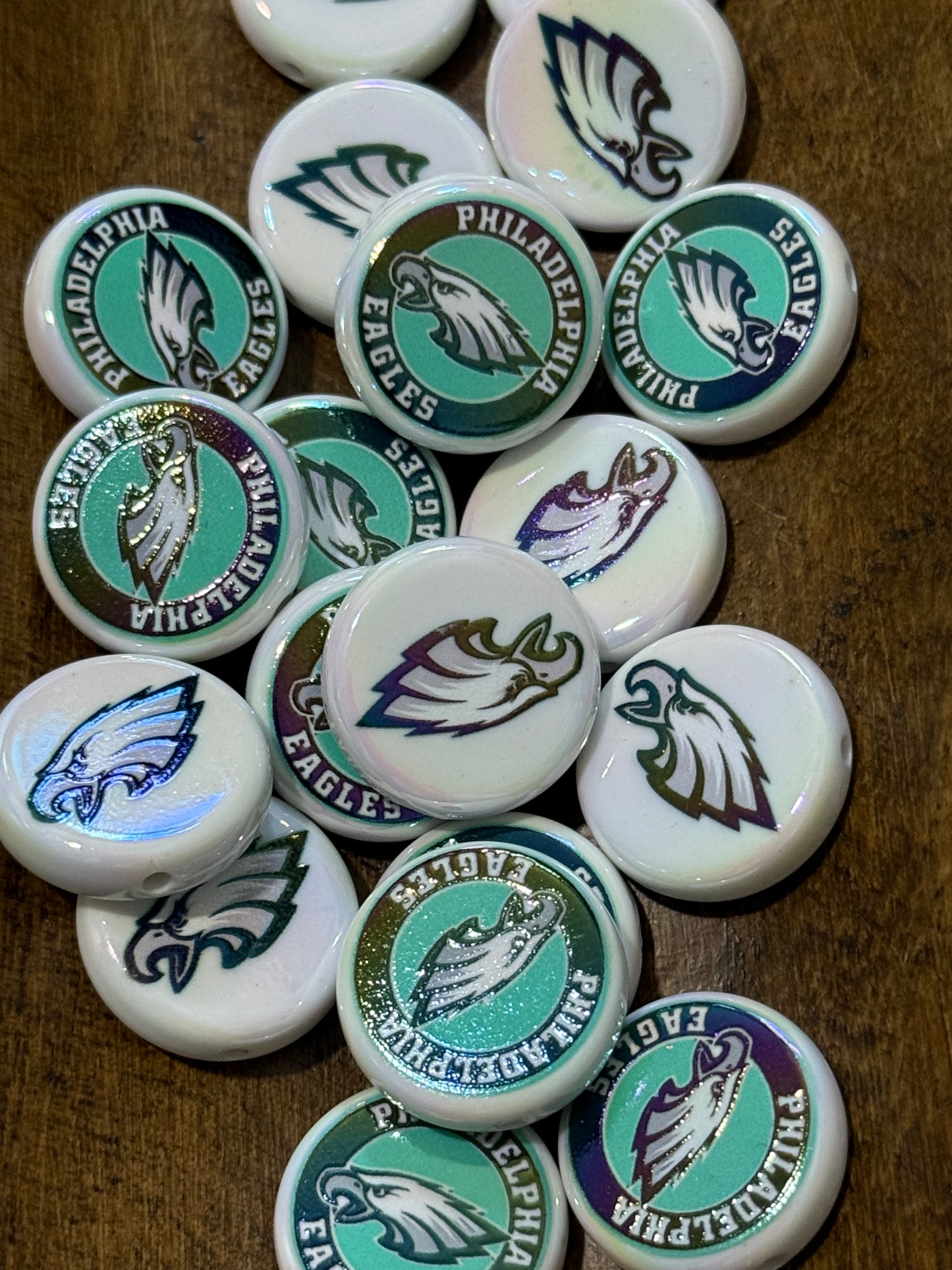 Sports Team Flat Acrylic Disc Beads – 20mm Game Day Beads for Bracelets, Keychains & DIY Crafts