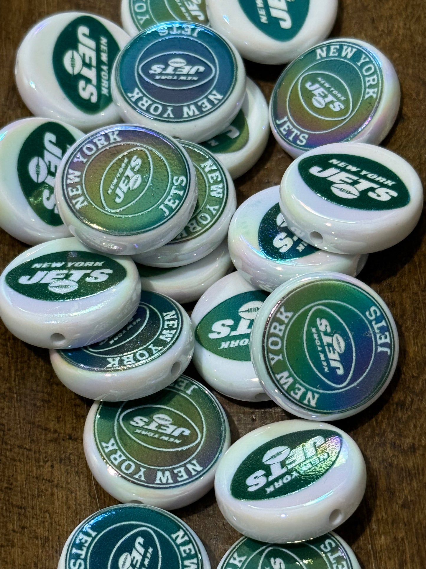 Sports Team Flat Acrylic Disc Beads – 20mm Game Day Beads for Bracelets, Keychains & DIY Crafts