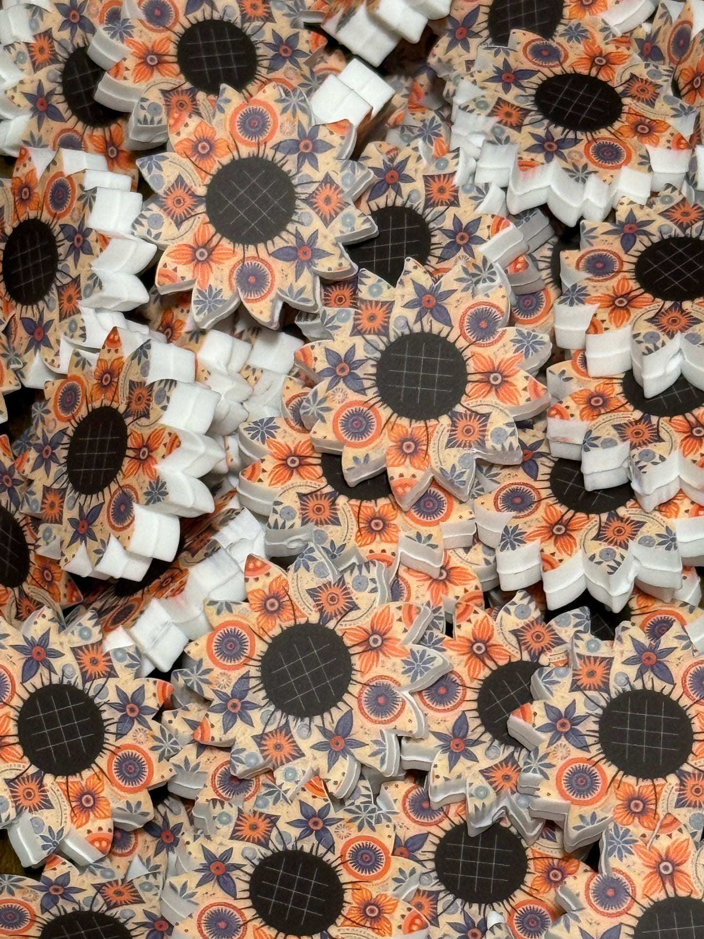 Boho Sunflower Silicone Focal Bead – Orange & Blue Floral Printed Chunky Bead for Keychains, Wristlets & DIY Crafts