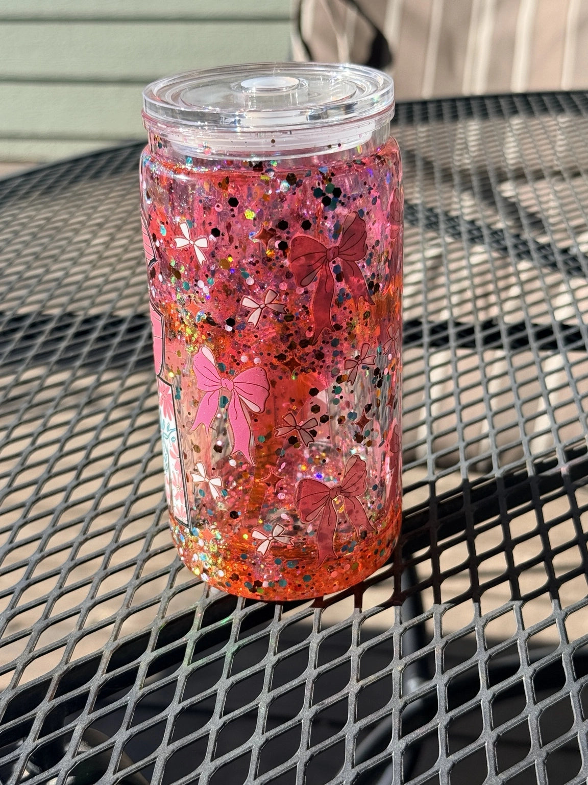 “Paws & Happiness Sparkle Cup – Dog Mom Glitter Snowglobe Tumbler”