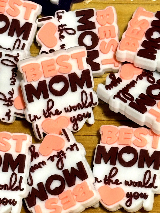 Best Mom in the World silicone focal bead for Mother’s Day crafts, wristlets, beadable pens and keychains from Four Seasons of Happiness.
