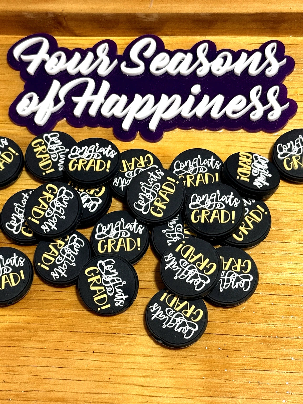 Congrats Grad Silicone Focal Bead – Graduation Celebration Bead for Pens, Wristlets, Keychains | Four Seasons of Happiness