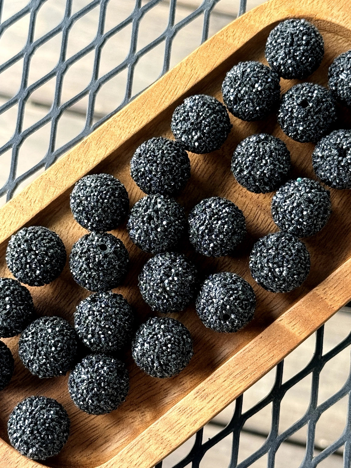 20mm black acrylic sugar beads with textured sparkle finish for beadable pens, jewelry making, keychains, and DIY crafts