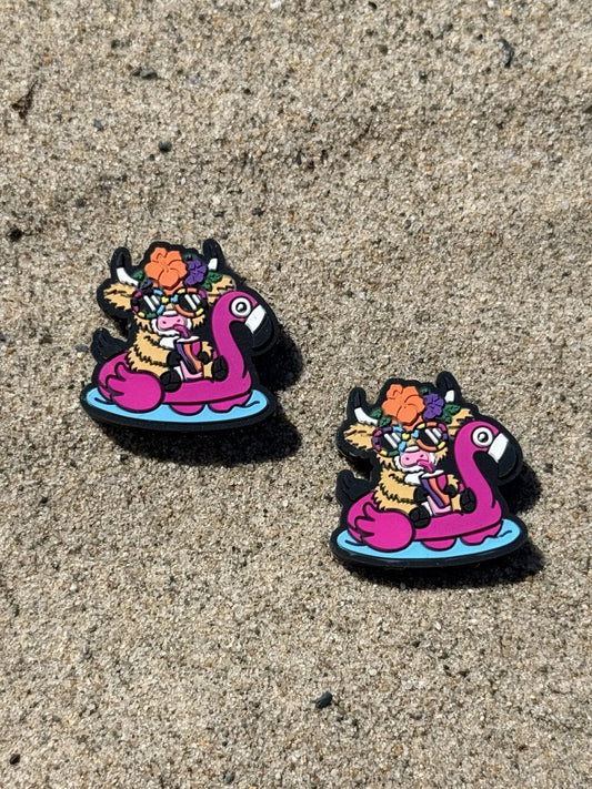 Cute cow on flamingo float silicone focal beads for beadable pens, keychains and DIY summer crafts – Four Seasons of Happiness