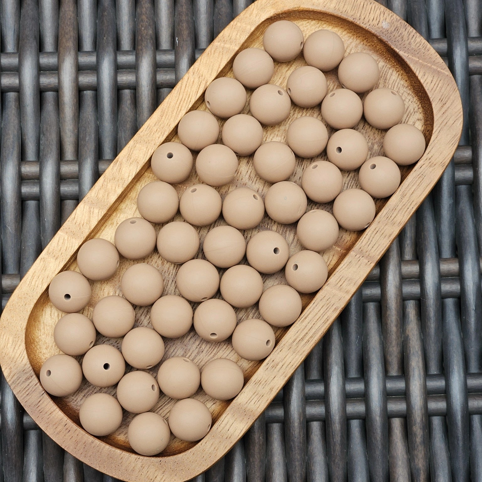 FSOH Desert Clay premium 15mm silicone round beads in a warm matte tan color. BPA-free food-grade silicone beads available in 1, 15, 30, 60 and 120 count options for beadable pens, wristlets, keychains, badge reels, bookmarks, jewelry, and DIY craft projects.