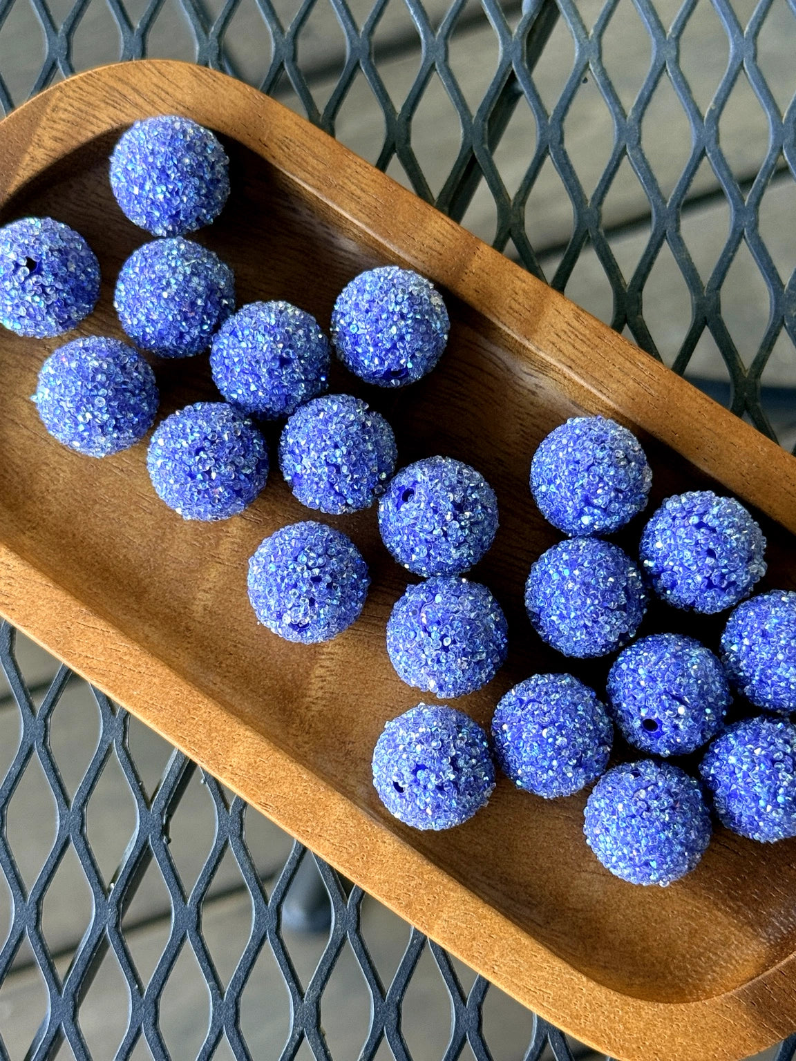 20mm lavender sugar beads with sparkling textured finish for beadable pens, chunky jewelry, keychains, and DIY craft projects